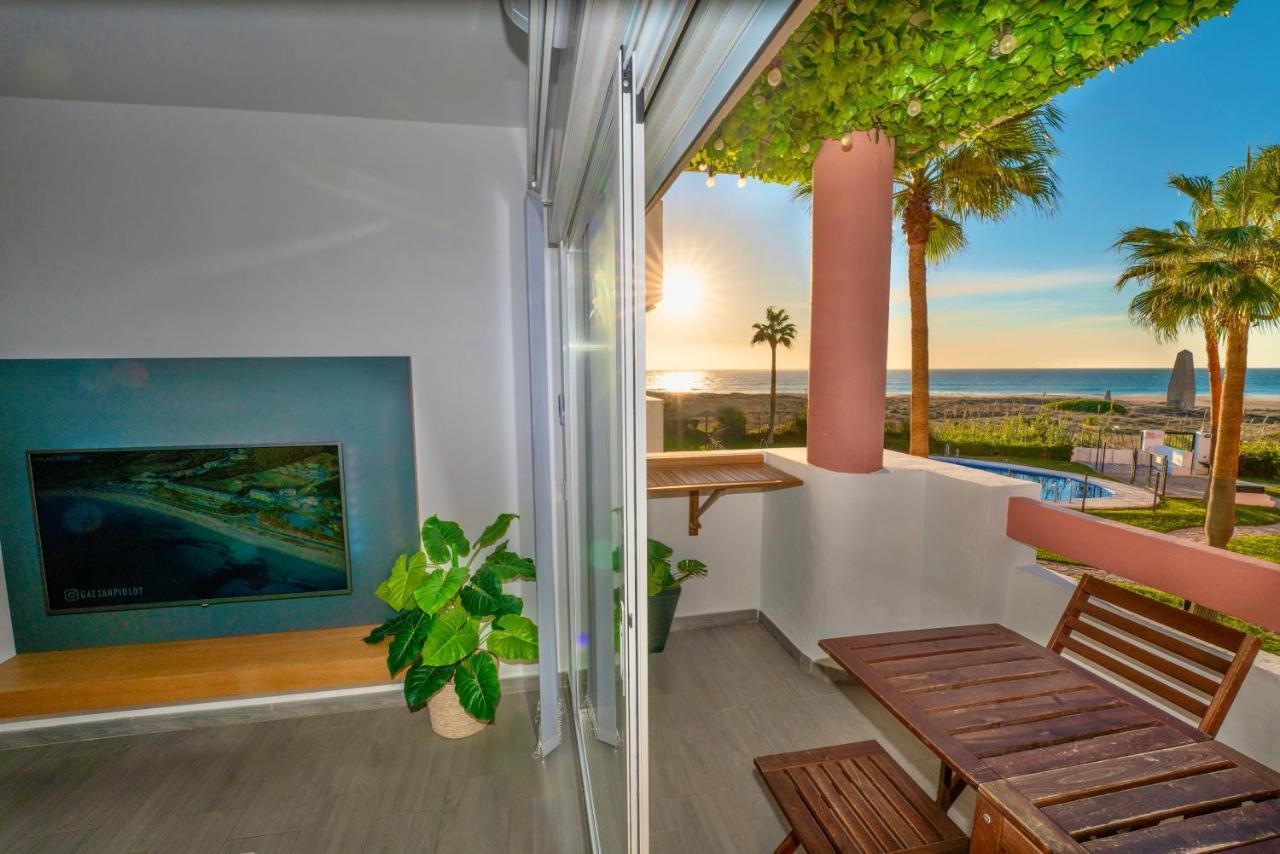 Apartasuites Royal Zahara, Maximo Confort Con Vistas Al Mar Zahara de los Atunes Exterior foto